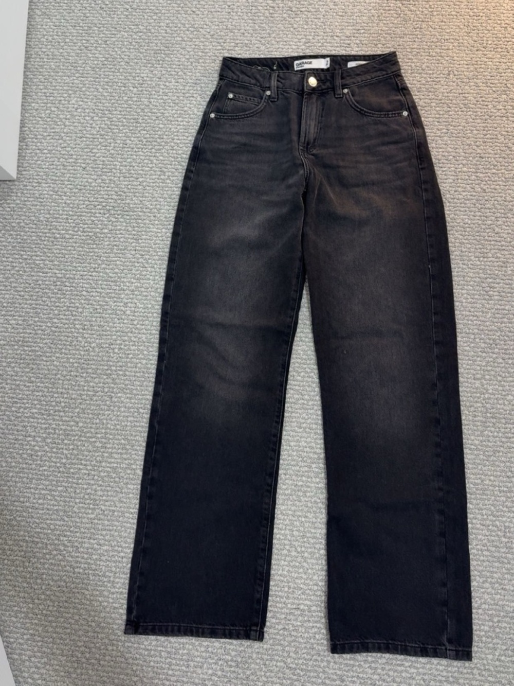 Almost BRAND NEW GARAGE  BLACK JEANS!!!!!